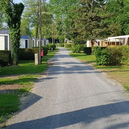 Camping Le Grand Paris 4*
