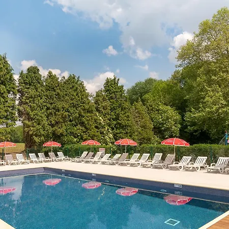Camping Le Grand Paris 4* Nesles-la-Vallée