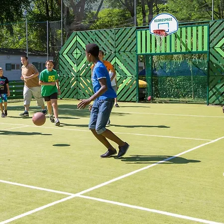 Camping Le Grand Paris Camping